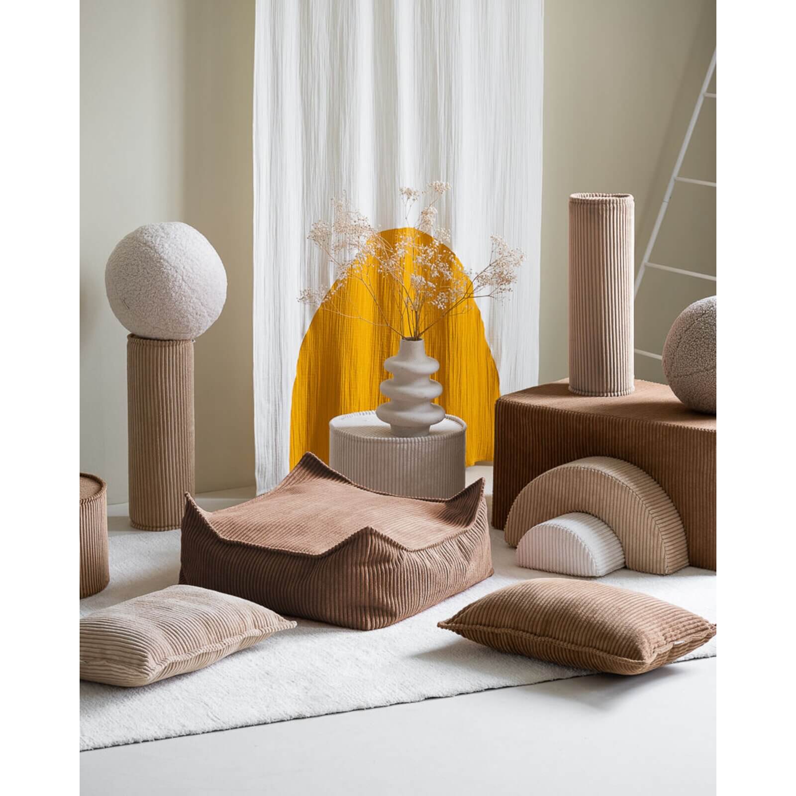 Wigiwama – Xl-Sitzkissen Cord Toffee 60x60cm