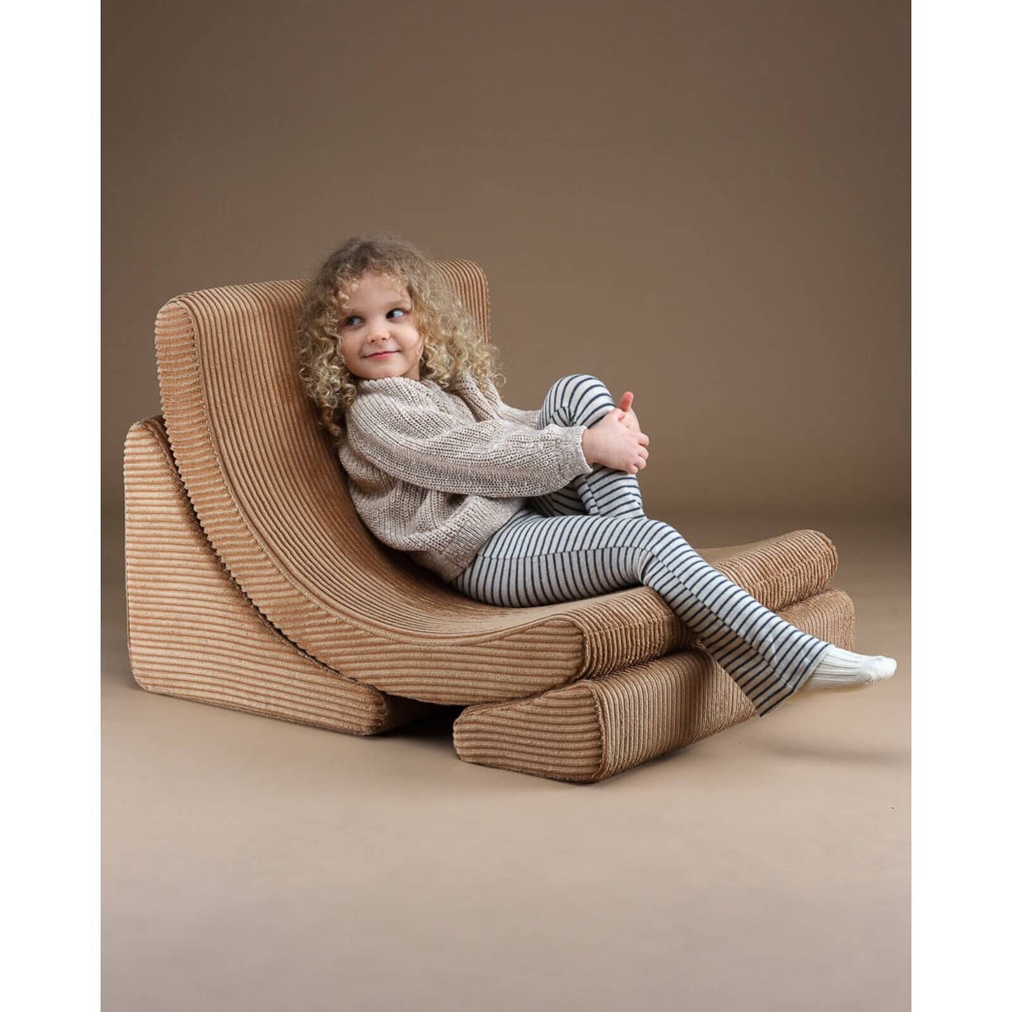 Wigiwama – Kinder Sessel "Moonchair" Cord Toffee