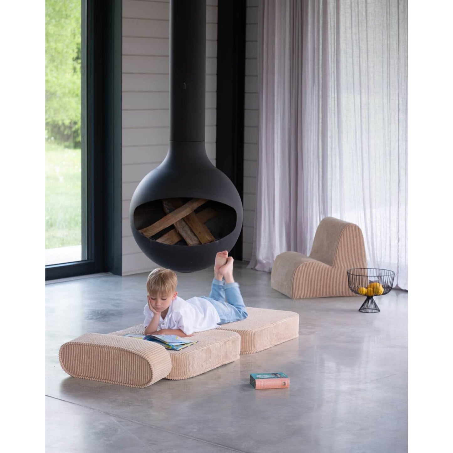 Wigiwama – Klappsessel & Spielmatratze Cord Beige