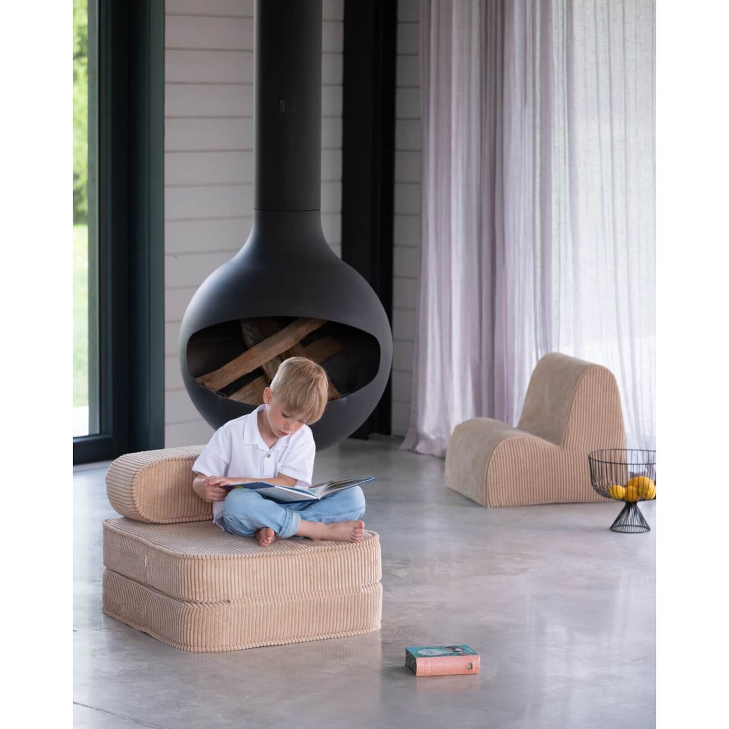 Wigiwama – Klappsessel & Spielmatratze Cord Beige