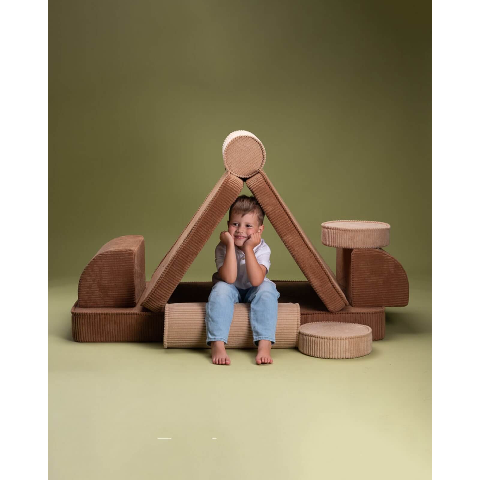 Wigiwama – Kinder Spielsofa Modular "Settee" Cord Toffee 9-tlg.