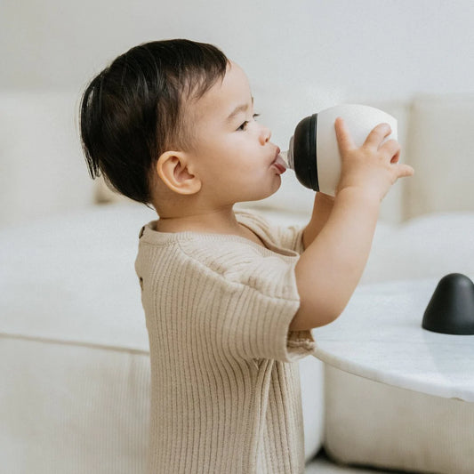 Élhée - Babyflasche Sand / Black, 240 ml