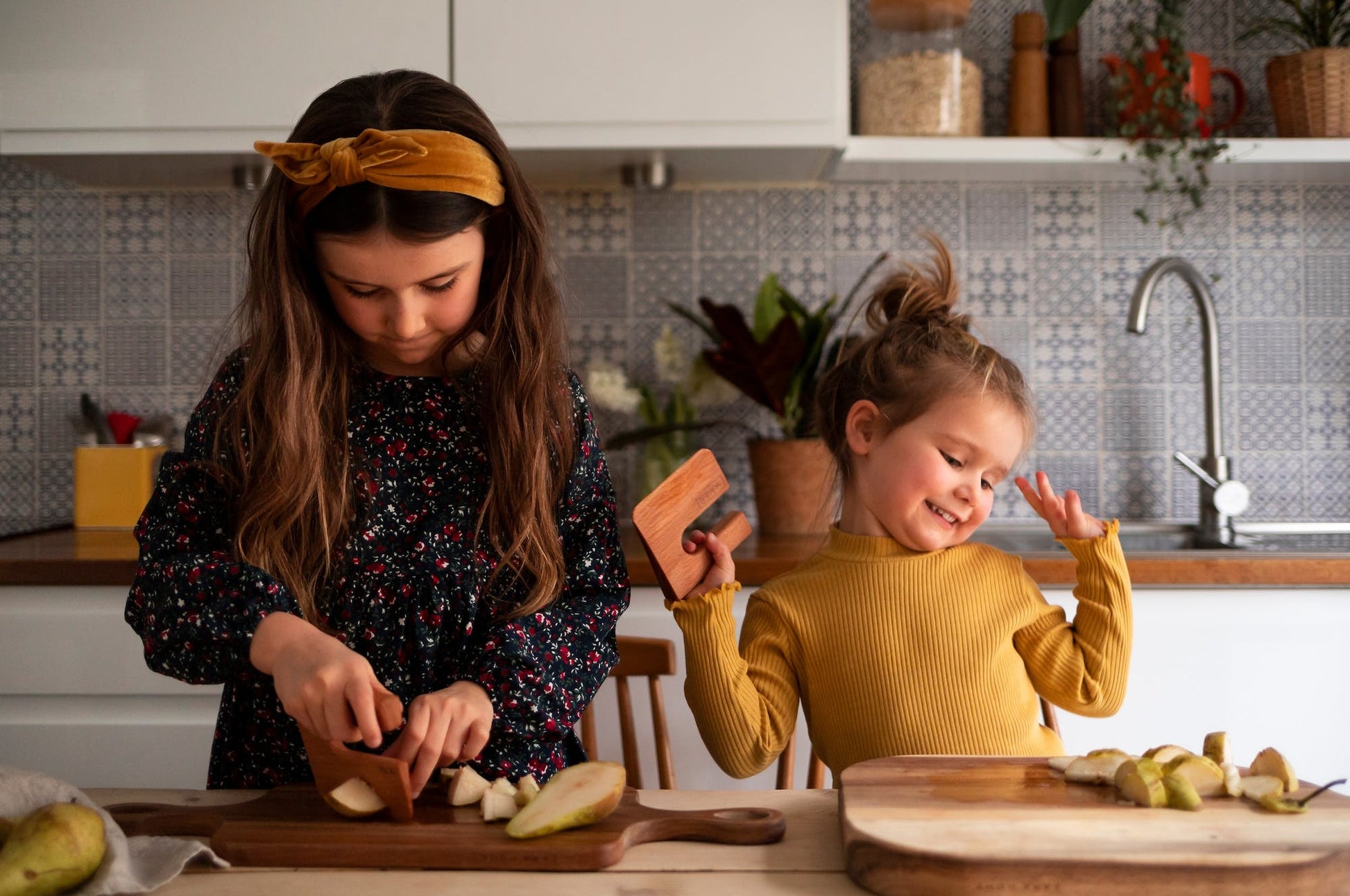 SKÅGFÄ Skagfa Montessori Messer aus Holz für Kinder